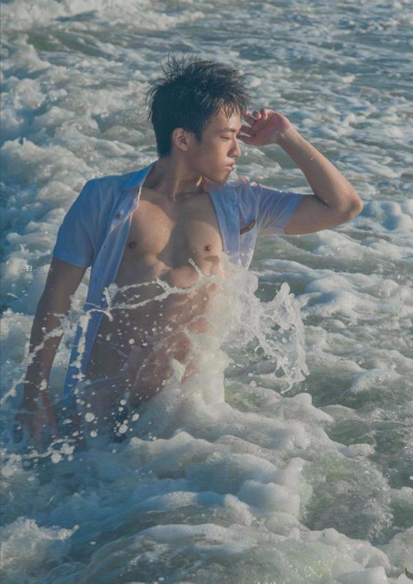 PHOTO-SET-Whoseman-1-吳敵警長來囉~~~我的靴子裡有蛇